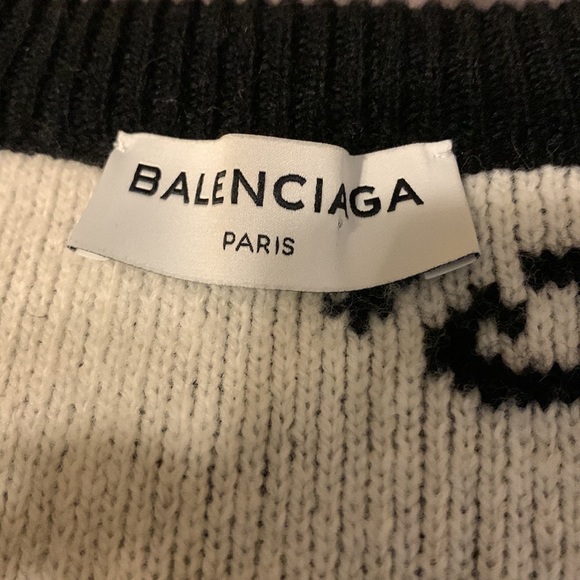 100% Authentic BALENCIAGA Virgin Wool Graphic Print Sweater - Picture 10 of 12